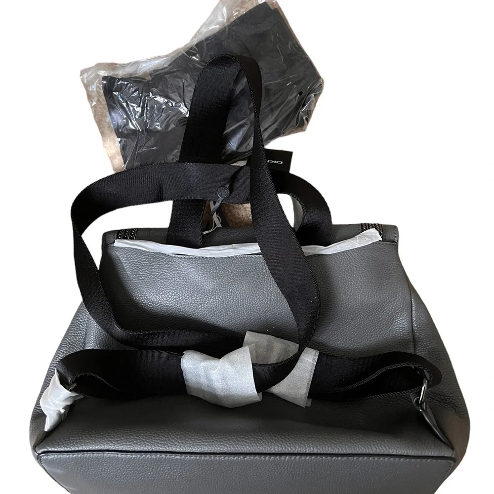 🩶🩶🩶 DKNY Satchel - Picture 3 of 8